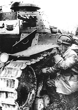 Ðåãóëèðîâêà íàòÿæåíèÿ ãóñåíèö. 1933
